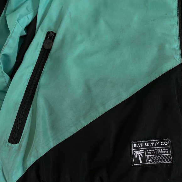 Windbreaker Jacket - Picture 4 of 5